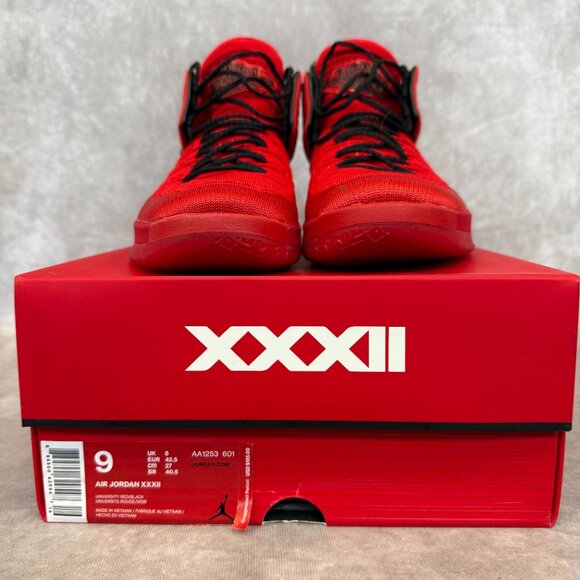Air Jordan XXXII University Red/Black